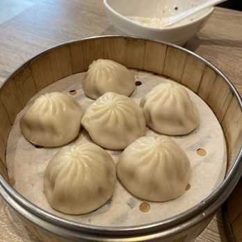 Mom's Pan-Fried Bun - Chinese Near Me - Toronto, Ontario Mom's Pan-Fried Bun - Chinese Near Me - Toronto, Ontario