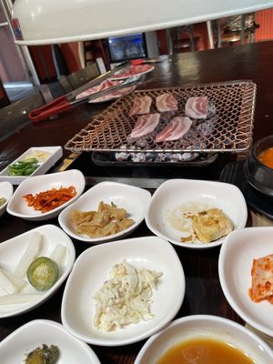 Kim's Restaurant by null