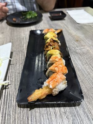 Yama Sushi by null