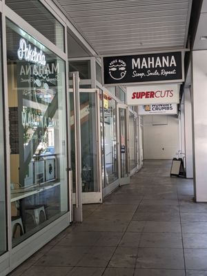 Mahana Poke by null