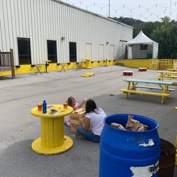 Hexagon Brewing Company - Breweries Near Me - Knoxville, Tennessee