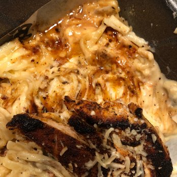 Nick's Boathouse - Blackened chicken Alfredo aka most expensive trash - Seafood Near Me - Pensacola, Florida