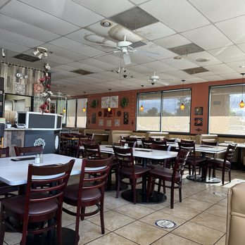 Papa's India Grill - Inside - Indian Near Me - Moreno Valley, California Papa's India Grill - Inside - Indian Near Me - Moreno Valley, California
