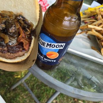 The Filling Station - Burgers Near Me - Palisades, New York The Filling Station - Burgers Near Me - Palisades, New York
