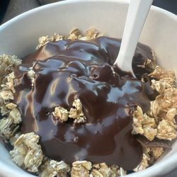 sweetFrog Premium Frozen Yogurt