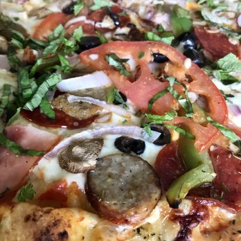 Lee's Grocery - A slice of Bring The Noise-yum! - Pizza Near Me - Tampa, Florida
