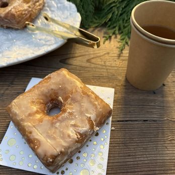The Kinlands - Cronuts - Farmers Market Near Me - Riverton, Utah
