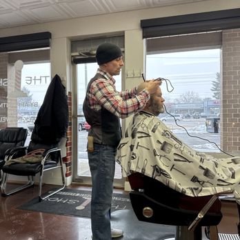 The Shop Barber Shop - Georgie doing his thing! - Barbers Near Me - Wilmington, Delaware The Shop Barber Shop - Georgie doing his thing! - Barbers Near Me - Wilmington, Delaware