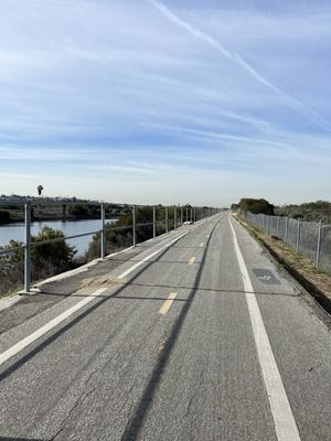 Ballona Creek Bike Path trailhead by null