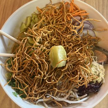 Let’s Eat Thai - SN6. Thai Curry Noodles - Thai Near Me - Albuquerque, New Mexico