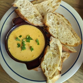 Mercury - Fondue - New American Near Me - Omaha, Nebraska