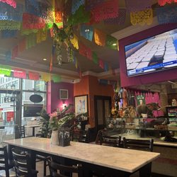 Bello’s Mexican Grill - Comfortable Dining