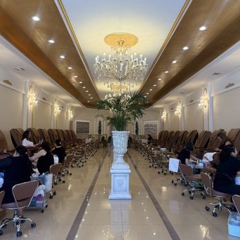 7 Sisters Nail Spa - Nail Salons Near Me - San Mateo, California
