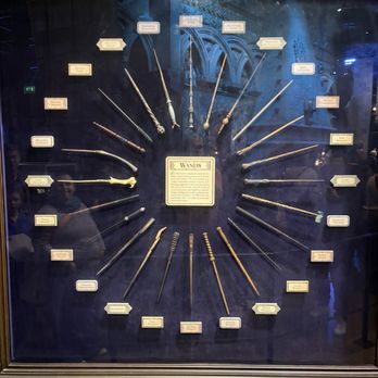 Warner Bros Studio Tour London - Tours Near Me - Leavesden, HRT Warner Bros Studio Tour London - Tours Near Me - Leavesden, HRT