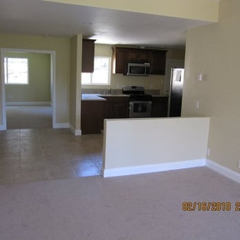 San Diego Paint Pros - San diego Interior Paint Job and Baseboard Install - Painters Near Me