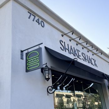 Shake Shack - Outside - Burgers Near Me - Carlsbad, California Shake Shack - Outside - Burgers Near Me - Carlsbad, California