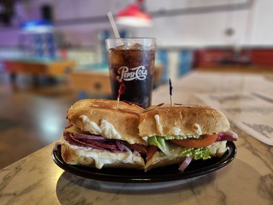 Blind Onion Pizza by null