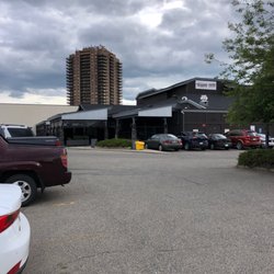 Schanks Sports Grill - Outside