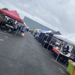 Palos Verdes Peninsula High School - Farmers Market on Sundays