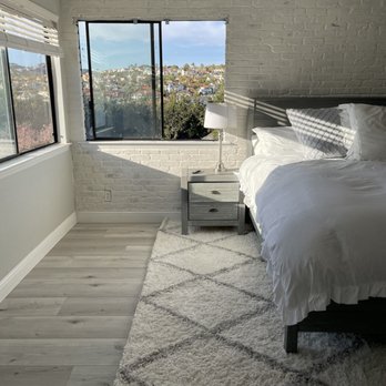 Best Laminate - Bedroom - Flooring Near Me - Willoughby, Ohio
