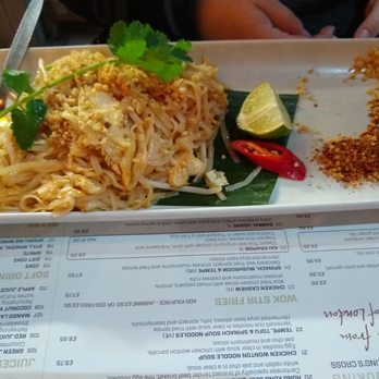 Ekachai King's Cross - Chicken Pad Thai - Thai Near Me - London, XGL Ekachai King's Cross - Chicken Pad Thai - Thai Near Me - London, XGL