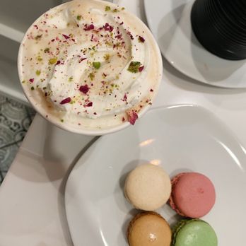 Utopia Caffe - Breakfast & Brunch Near Me - Tustin, California