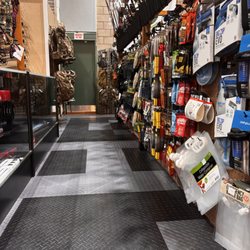 Manzanita Outfitters