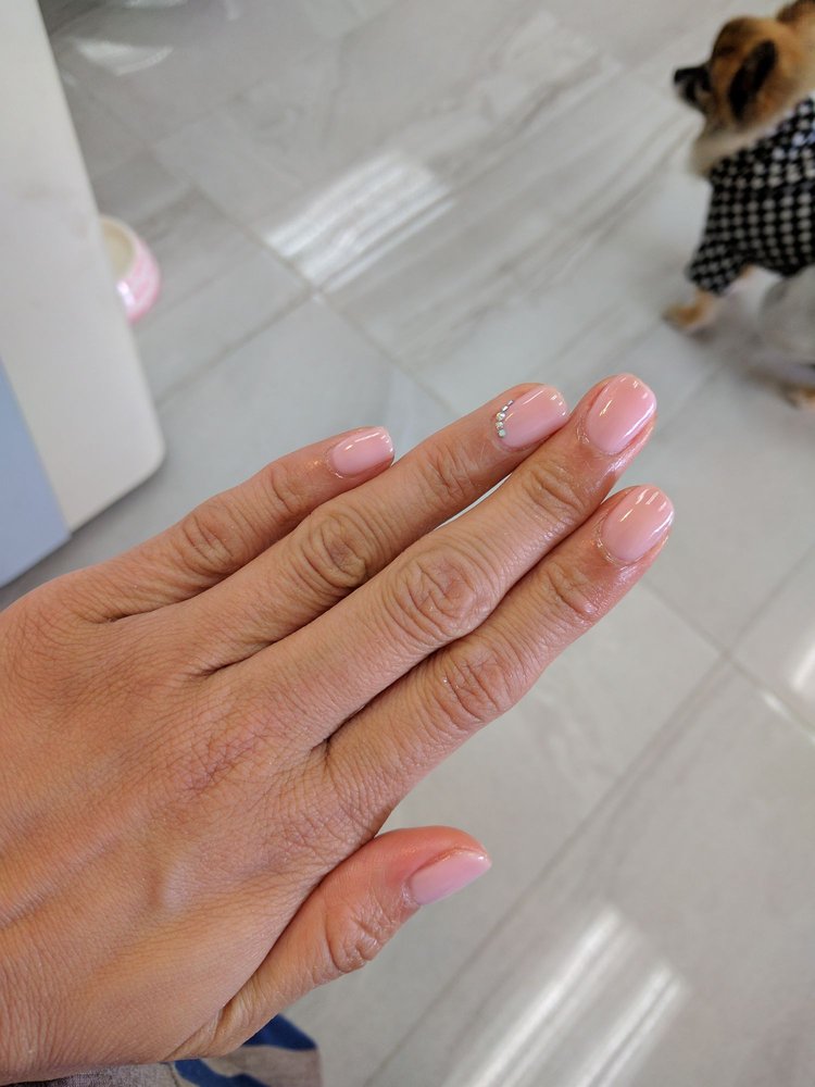 ARTISTIC NAILS Updated July 2024 19665 Willowbrook Drive, Langley