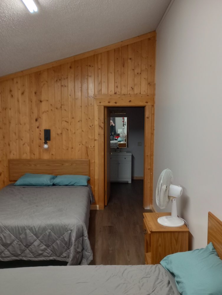 YKNOT RANCH MOTEL Updated September 2024 40056 State Highway 6