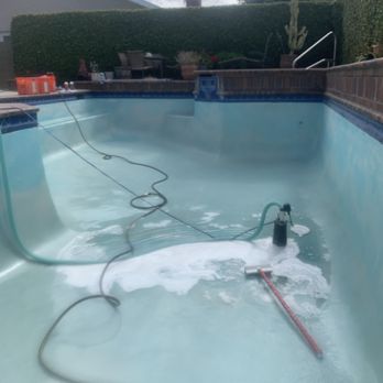 David Maag Spa Pool Repair - Before a acid wash - Pool & Hot Tub Service Near Me - Brea, California