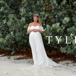 Tyler Photography - Beach Maternity