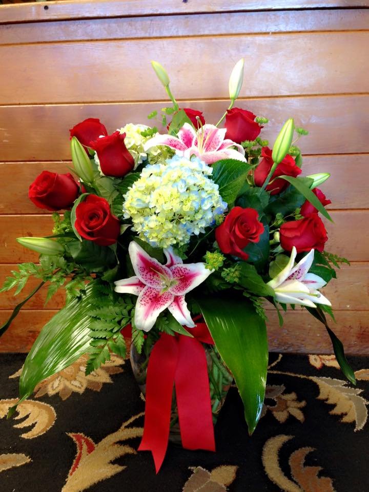 ALASKA FLOWER SHOP Updated September 2024 29 Photos & 12 Reviews