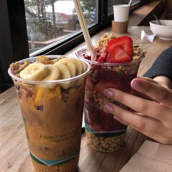 Judahlicious - Left: Açaí bowl with mango and peanut butter; Right: Açaí bowl with strawberries - Juice Bars & Smoothies Near Me - San Francisco, California