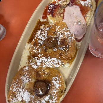 Snooze, an A.M. Eatery - American Near Me - Charlotte, North Carolina Snooze, an A.M. Eatery - American Near Me - Charlotte, North Carolina