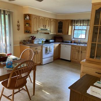 Danielle's Cleaning - Everything is clean and smells fresh. - Home Cleaning Near Me