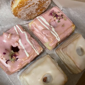Dulceology - Roseberry and glazed donuts & Spanish crema - Bakeries Near Me - Baltimore, Maryland