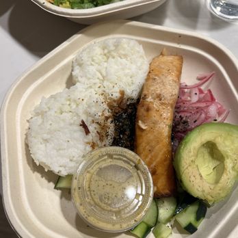 sweetgreen - Healthy Salads, Wraps, and Bowls - Miso salmon - Salad Near Me - Santa Clara, California sweetgreen - Healthy Salads, Wraps, and Bowls - Miso salmon - Salad Near Me - Santa Clara, California
