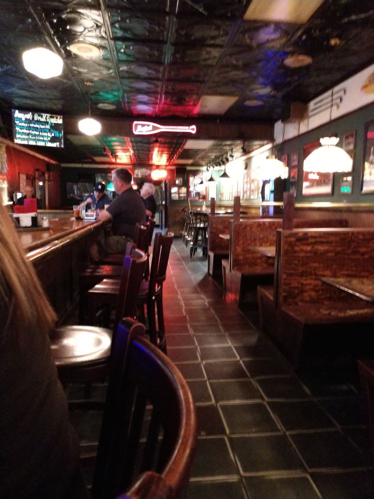 THE DOWNTOWNER 10 Photos Dive Bars 218 Ashmun St, Sault Ste