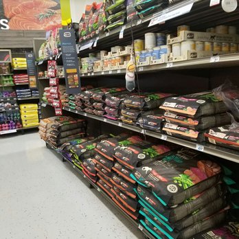 Petco - Pet Stores Near Me - Canoga Park, California
