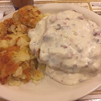 Lamp Post Diner - I miss my Jersey diner food...like creamed chipped beef and potatoes - Desserts Near Me - Clementon, New Jersey Lamp Post Diner - I miss my Jersey diner food...like creamed chipped beef and potatoes - Desserts Near Me - Clementon, New Jersey
