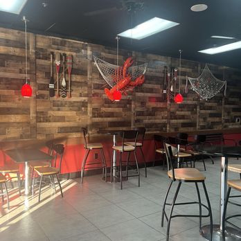 Crab It While It's Hot - Cajun/Creole Near Me - Visalia, California