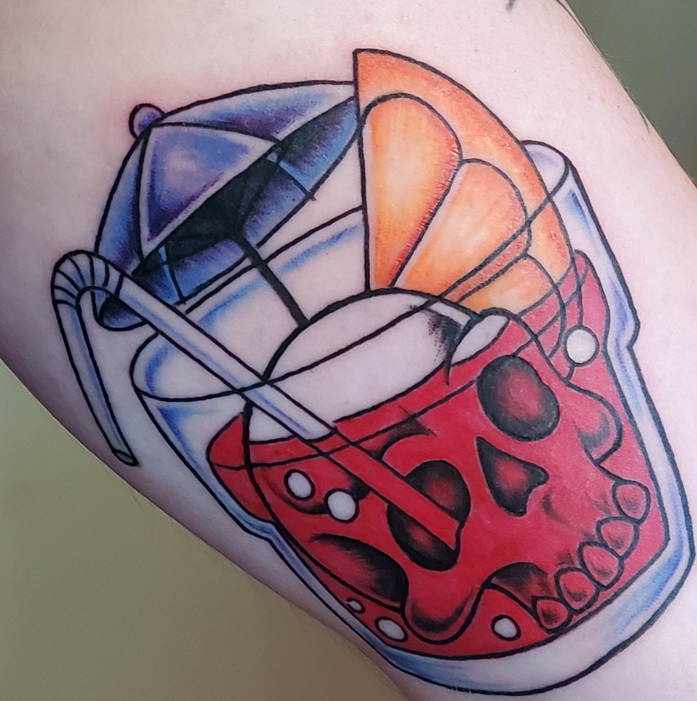 GYPSY SKULL TATTOO Updated July 2024 19 Photos 947 Carlisle St