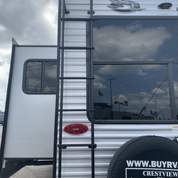 Crestview RV Superstore - Outside Jayco 2020 Jayflight 28RLS - RV Dealers Near Me - Selma, Texas