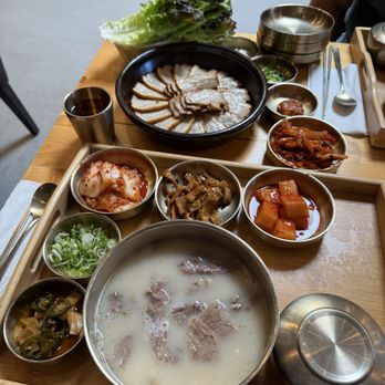 Han Sang - Bo Ssam (No rice) and  Sul Long Tang Broth ( )- 32oz - Korean Near Me - Millbrae, California