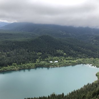 Rattlesnake Ridge - But luckily it cleared for us to take in this gorgeous view. - Hiking Near Me Rattlesnake Ridge - But luckily it cleared for us to take in this gorgeous view. - Hiking Near Me