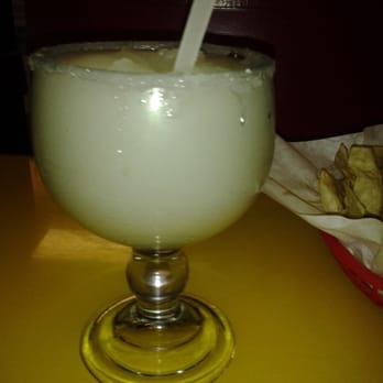 Fuzzy's Taco Shop - Margarita - Mexican Near Me - Denton, Texas