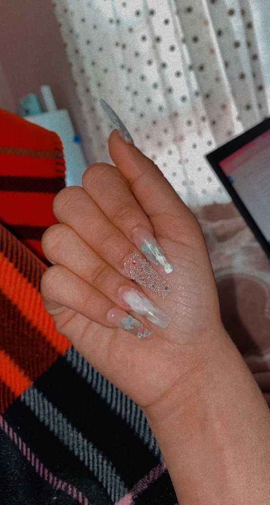 NAIL TIME Updated September 2024 5224 Blue Ridge Blvd, Raytown