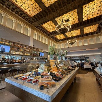 Fogo de Chão - Perfect place for family and friends to celebrate any occasions. We love the steaks and fresh food. Great ambiance - Brazilian Near Me - Pasadena, California