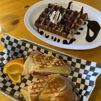 Mary's Cafe - Coffee & Tea Near Me - Austin, Texas