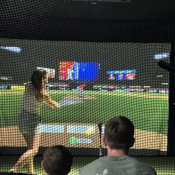 Sports Box - Athletic mom of one of the guests - Indoor Playcenter Near Me - Honolulu, Hawaii Sports Box - Athletic mom of one of the guests - Indoor Playcenter Near Me - Honolulu, Hawaii